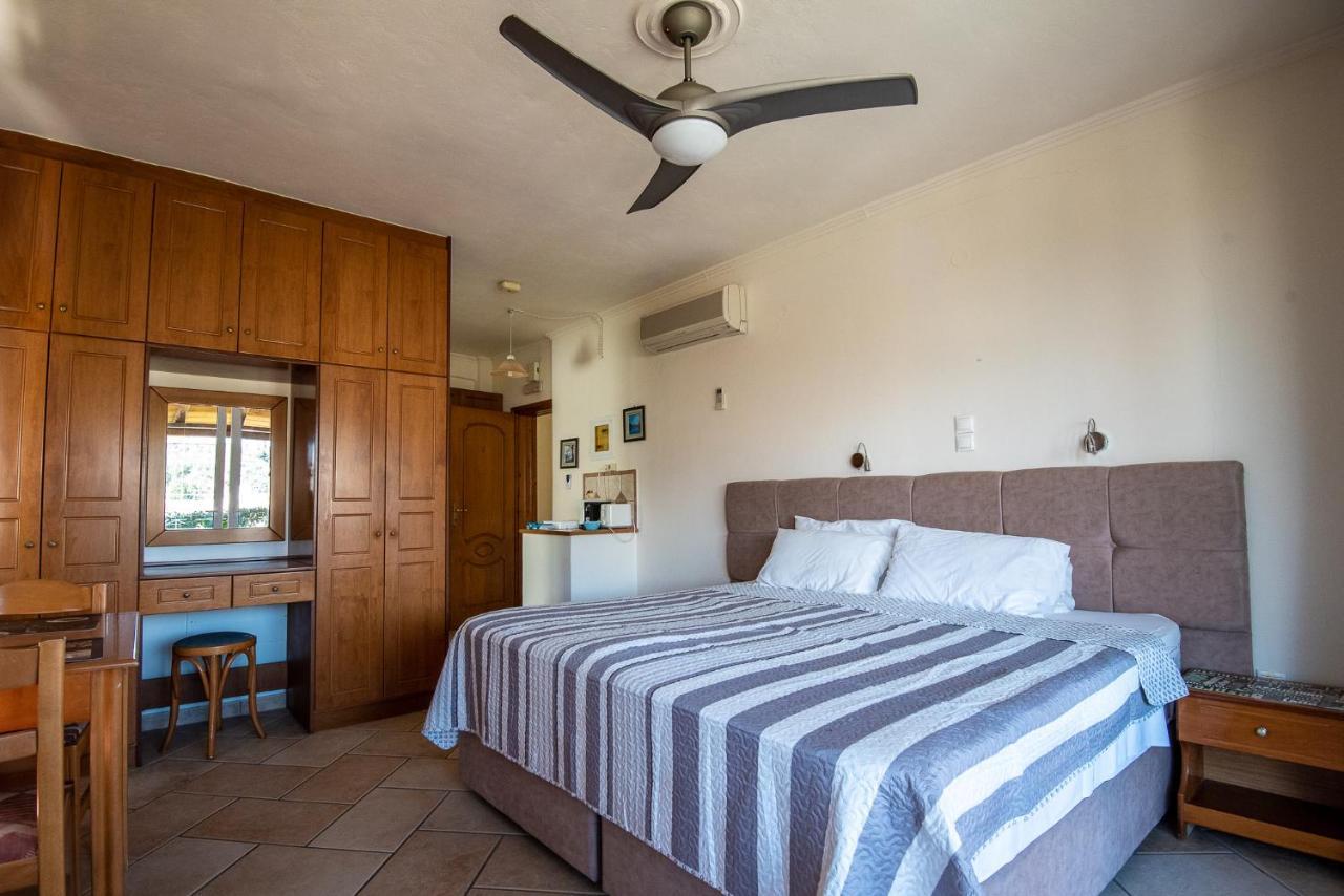 Eva Studios Kassiopi Exteriér fotografie